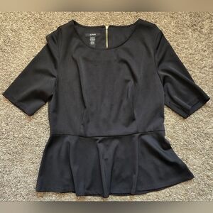 Alfani Black Peplum Blouse With Gold Zippered Back Size Medium